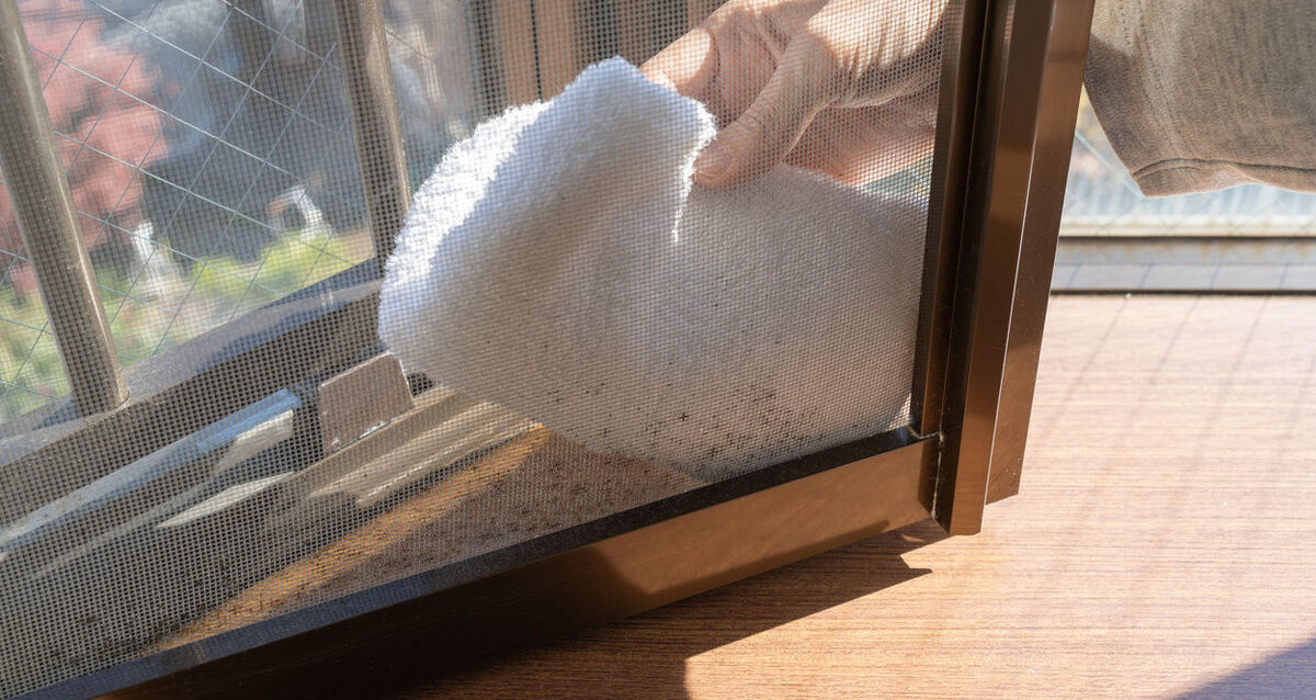 網戸の掃除方法について