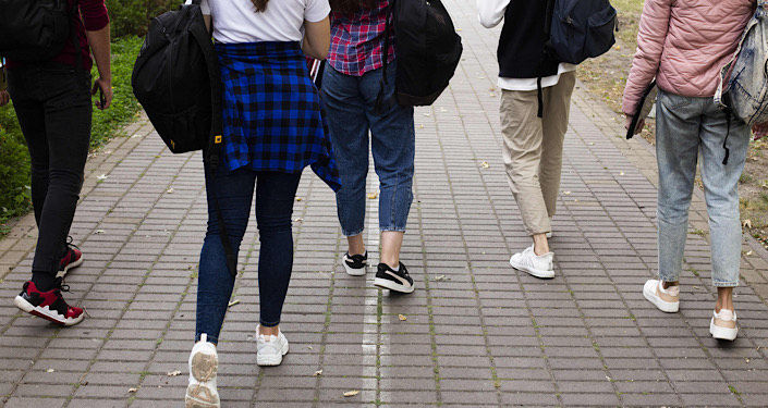 通学用リュックに合わせたコーデ