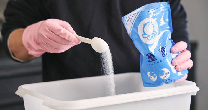 ⑤ニオイが気になる場合は重曹でつけ置きする
