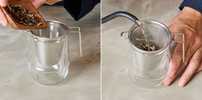 ブレンドした茶葉を入れて熱湯を注ぐ