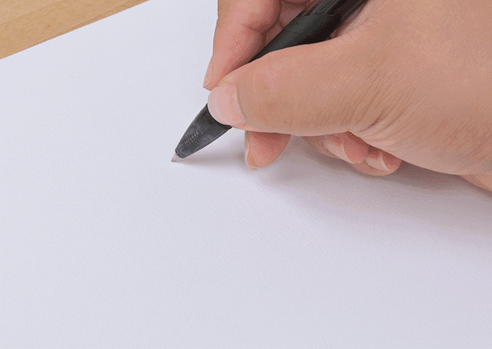 右利きの人が書く文字の場合