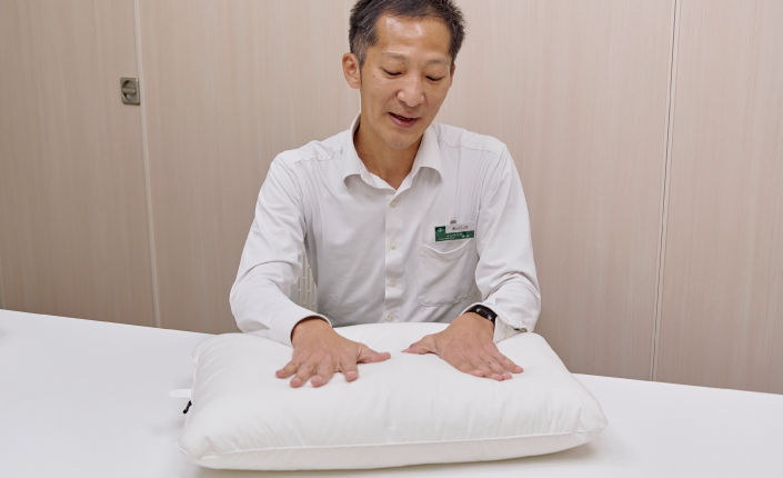 「ポリエステルわた」の枕