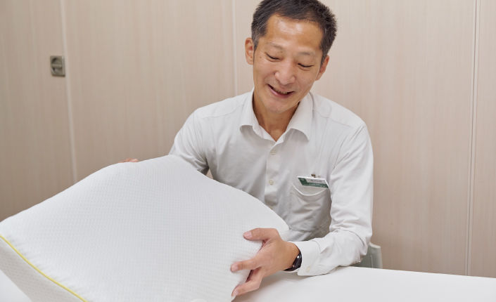 「ウレタン素材」の枕