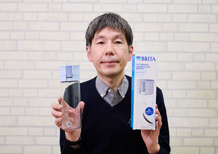 ブリタ ボトル型浄水器 ライトブルー マクストラプロ2個付き