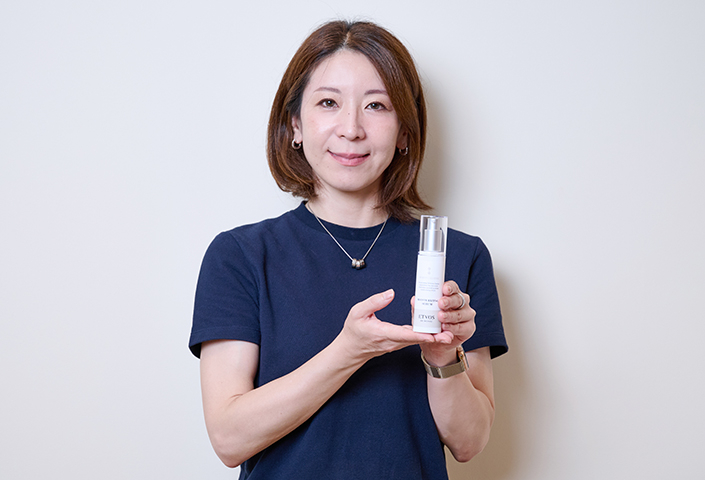株式会社エトヴォス 商品戦略本部の渡邉智代さん