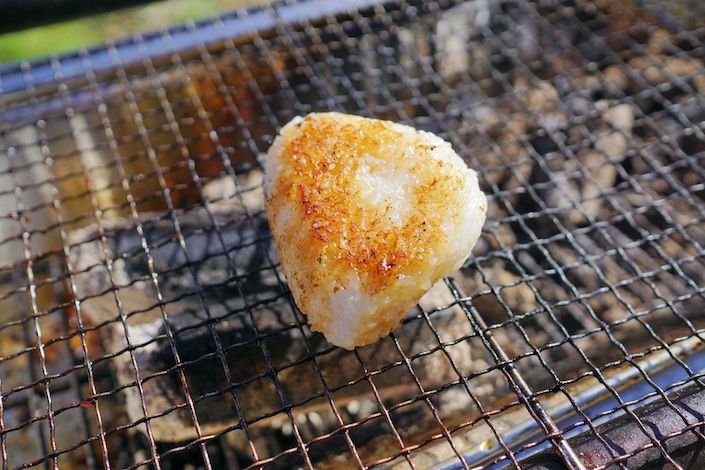 バーベキューの焼きおにぎり