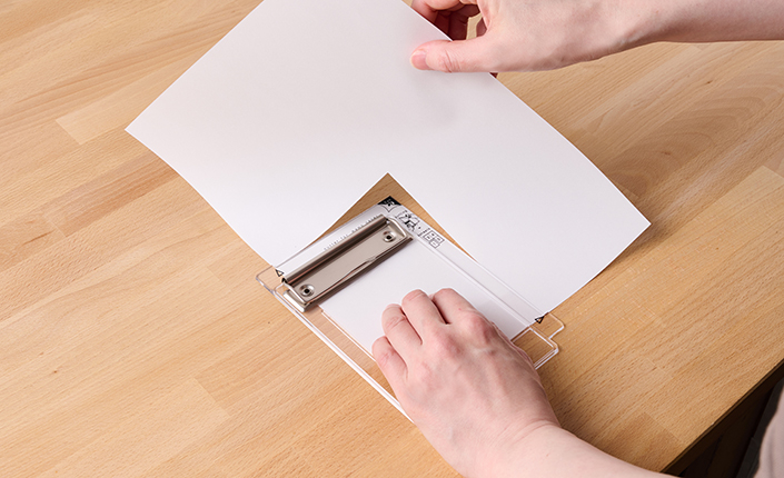 クツワ（KUTSUWA）　ヨンブンカッツ