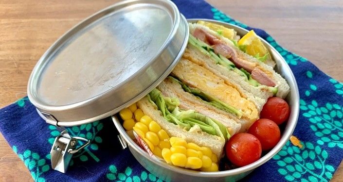 ステンレス製のお弁当箱