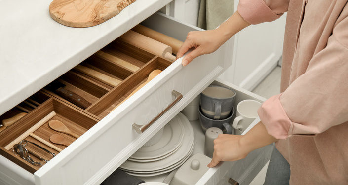 キッチン収納に役立つおすすめアイテムをご紹介