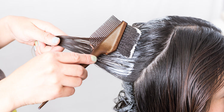 カラーリング後のヘアケア