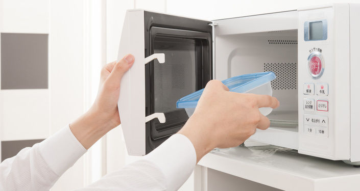 忙しい人の心強い味方！電子レンジ調理器具の魅力とは？