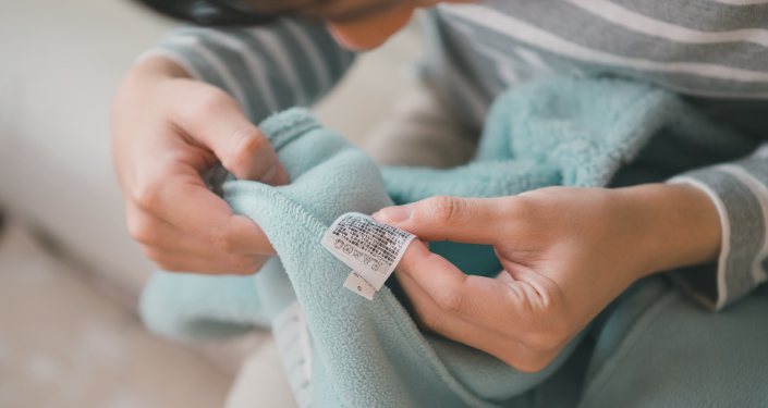 セーターやニットを洗濯する前にすべきこと