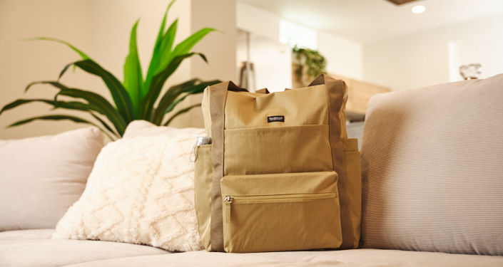ヘルスニットプロダクト×ハンズ be with fam bag トートリュック ベージュ 9,800円（税込）