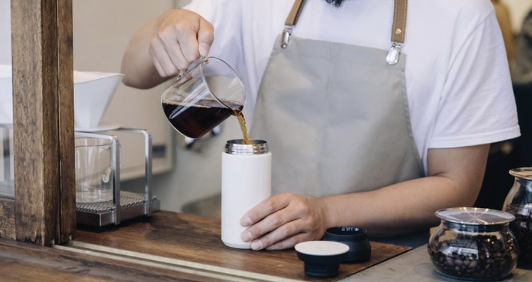 入れられる飲み物の種類をチェックする