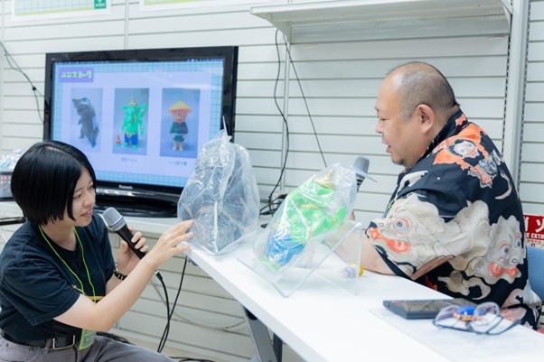 怪獣に神様に妖怪、多彩なソフビたち