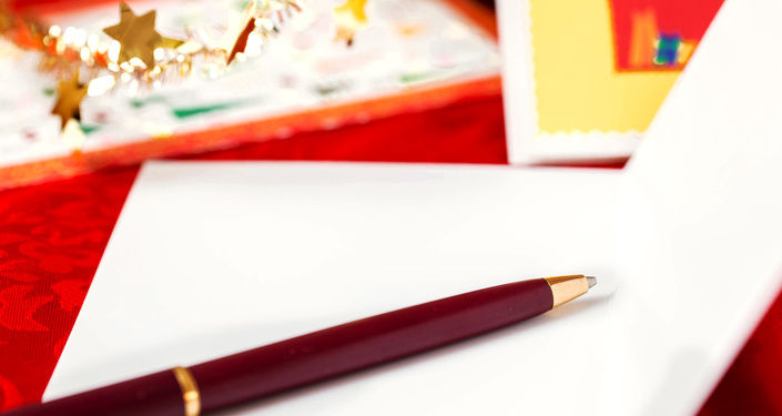 クリスマスカードに添えるメッセージの書き方