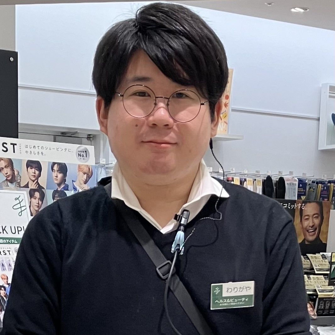 割栢 一樹