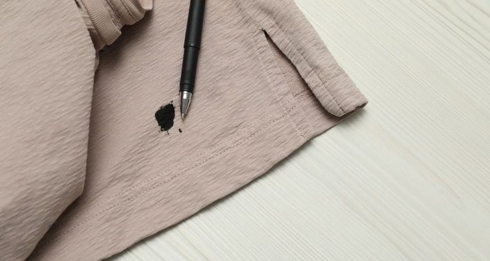 服についたボールペンが染み抜きしにくい理由とは？
