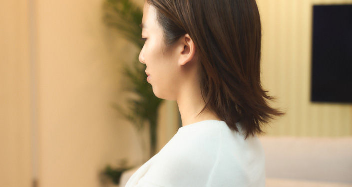⑤作業中はあごを引く