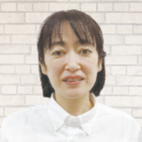 やの
