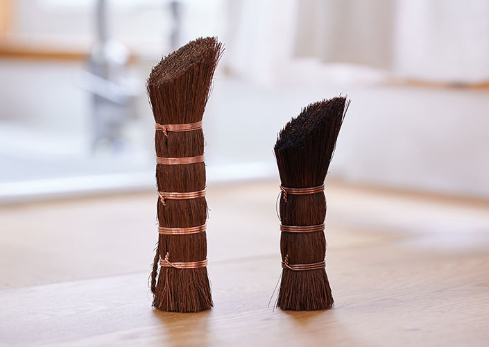 Hand Marks 鉄フライパンに最適な棕櫚ブラシ