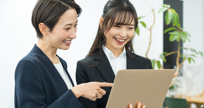 「部下・後輩」へ贈る色紙のメッセージの書き方