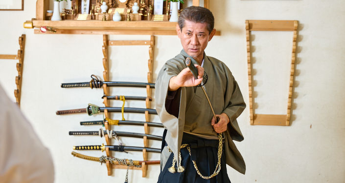 刀の抜き方