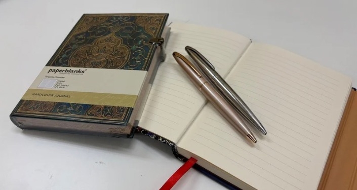 目印はこちらの名札です。 - 20.jpg